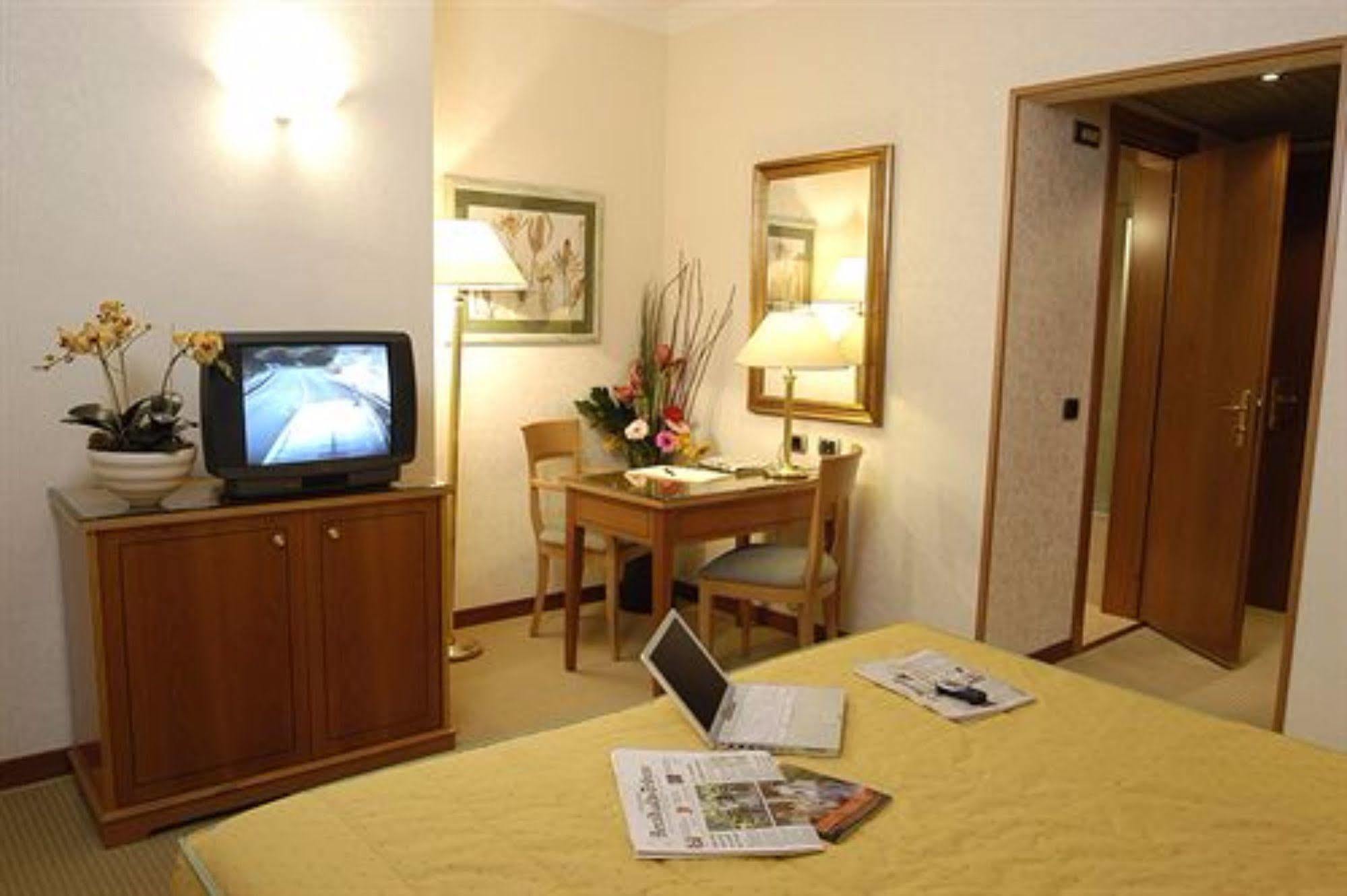 Hotel Excelsior Ματζέντα Εξωτερικό φωτογραφία